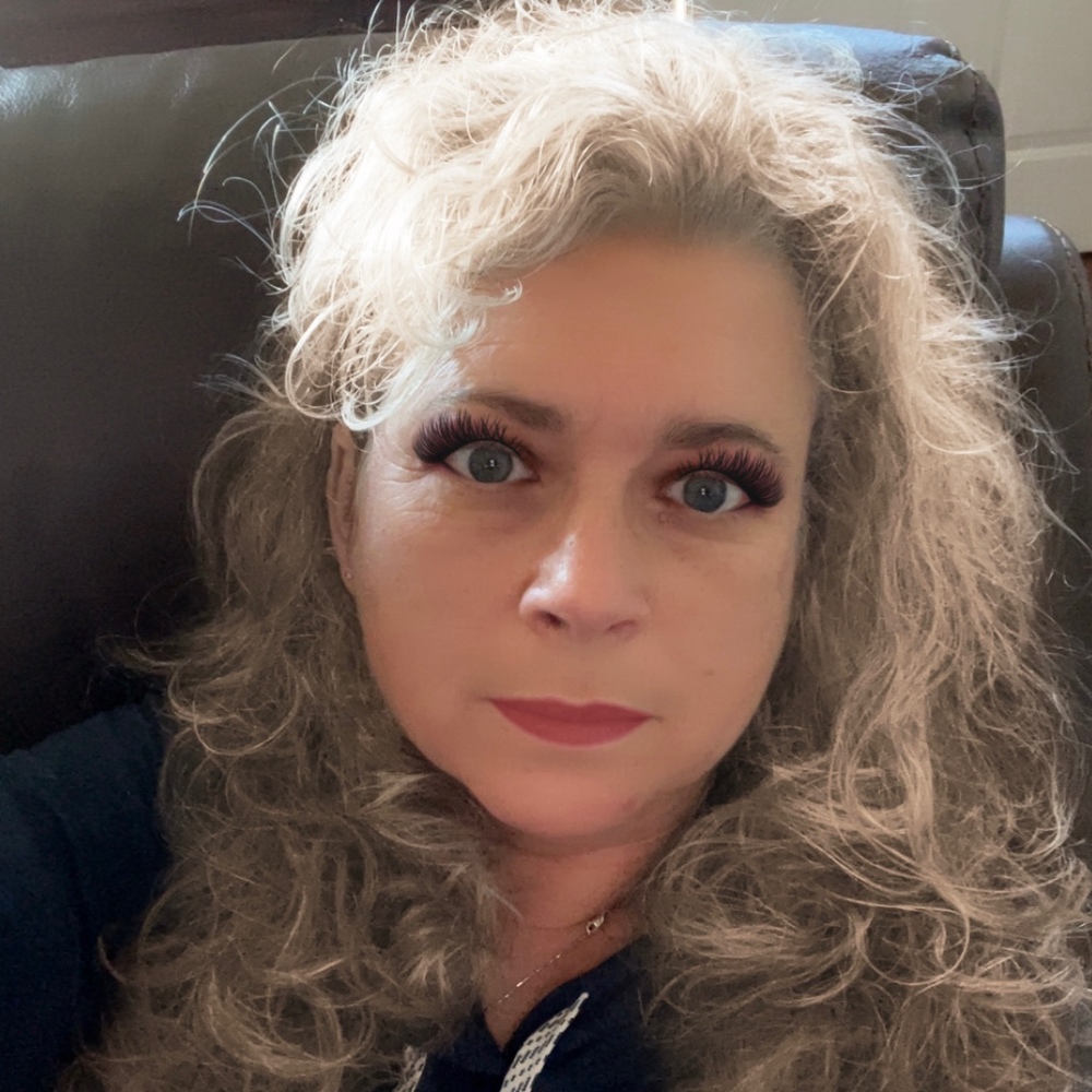 Meet your Posher, Heidi